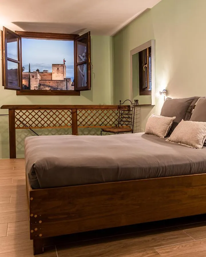 ***  Casa Bombo Bed & Breakfast Granada Spain