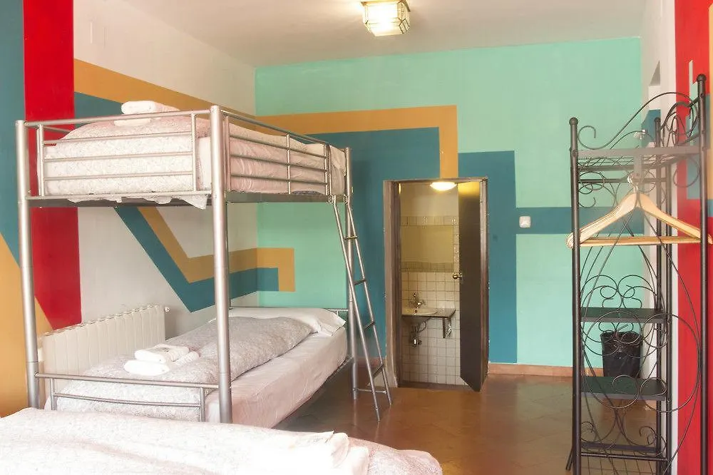***  Casa Bombo Bed & Breakfast Granada Spain