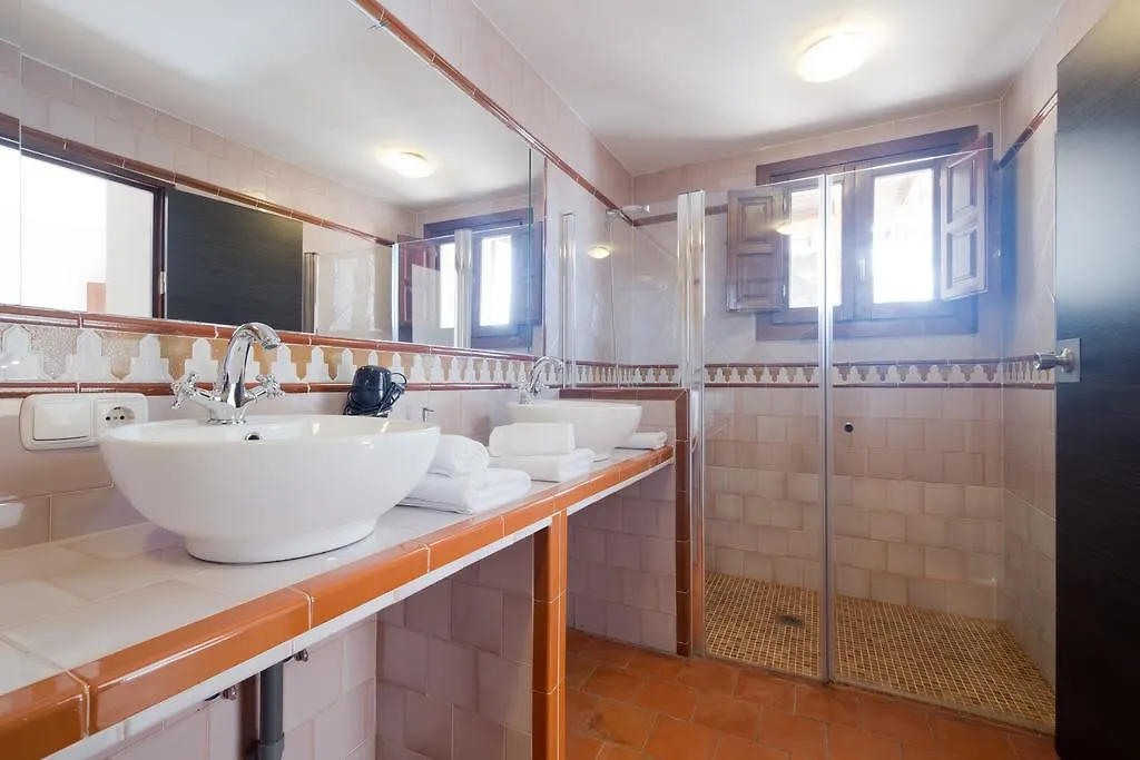 ***  Casa Bombo Panzió Granada Spanyolország