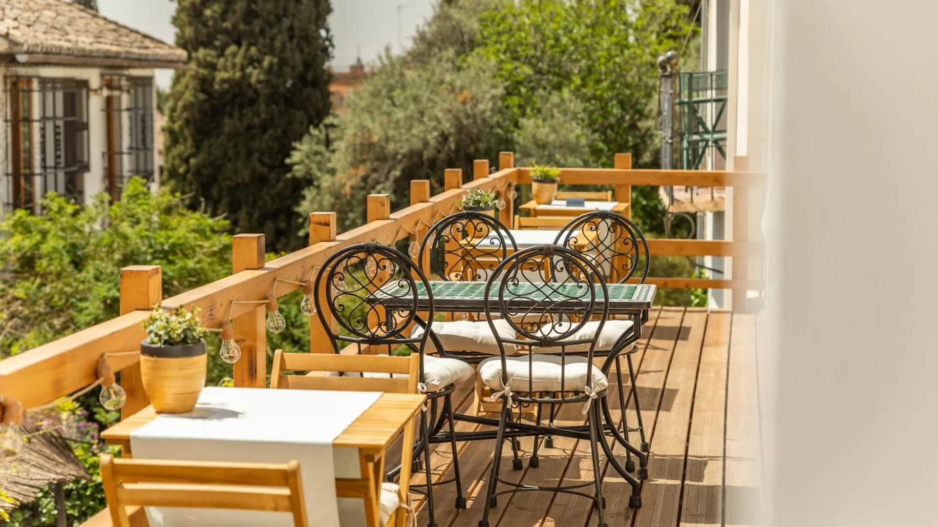 *** Bed & Breakfast Casa Bombo Bed and Breakfast Granada Spanien